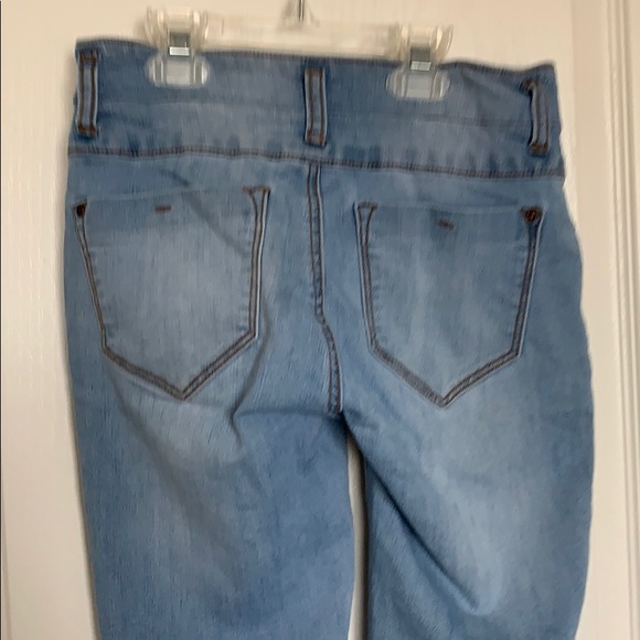 Jeans - Picture 2 of 2